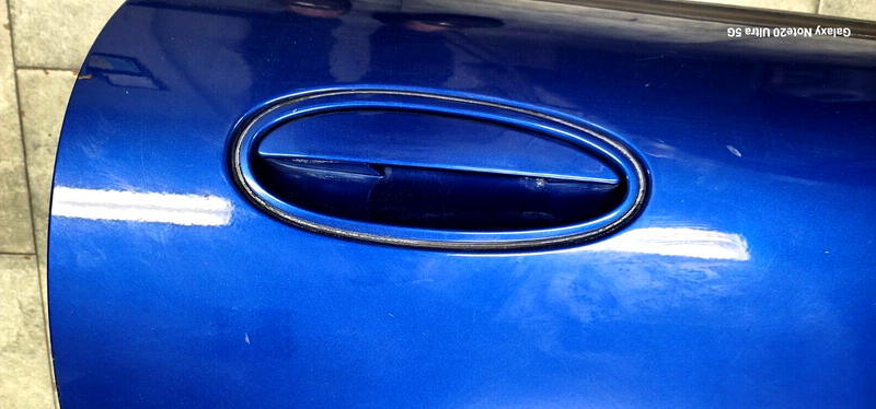 Cargue la imagen en el visor de la galería, 97-04 corvette c5 Passenger Side Door RH Blue 8607-S
