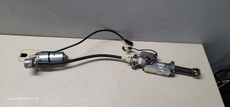 Cargue la imagen en el visor de la galería, 99-04 Corvette C5 Telescopic Steering column Actuator motor (8909-13)
