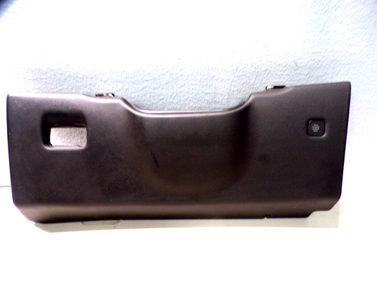 05-13 C6 Corvette Driver Side Under Column Knee Bolster 15283001 (6744-A4)