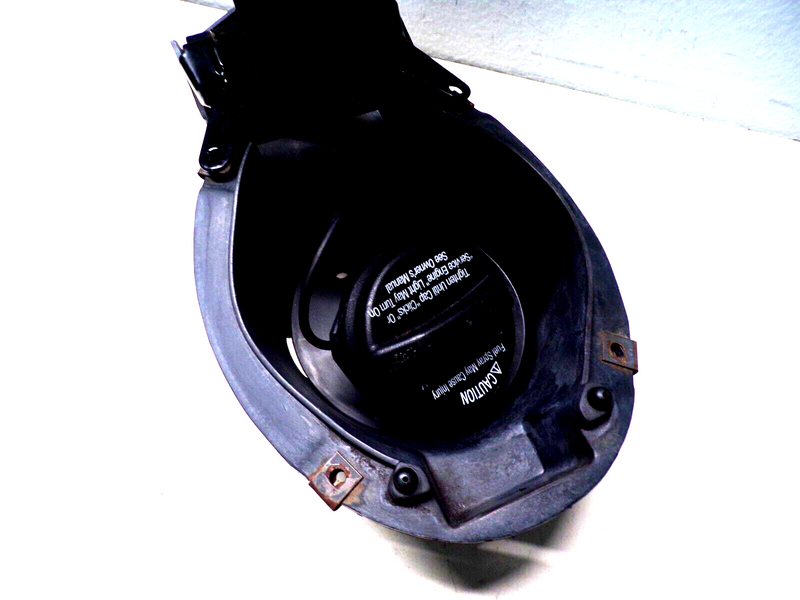 Load image into Gallery viewer, 97-04 Corvette C5 Fuel Gas Filler Door Assembly Black  6348-26
