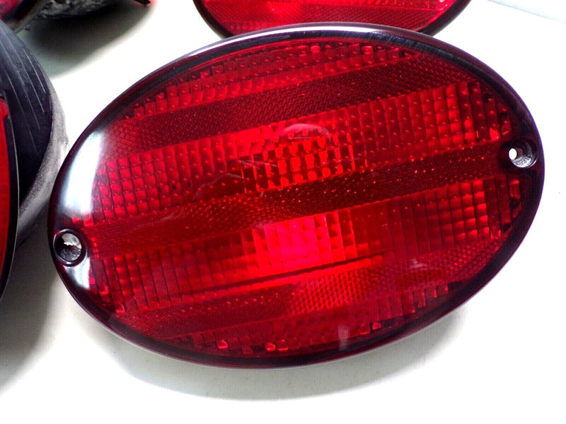 Cargue la imagen en el visor de la galería, 97-04 Corvette C5 OEM Rear tail lights, Brake Lamps complete set 4953-E2
