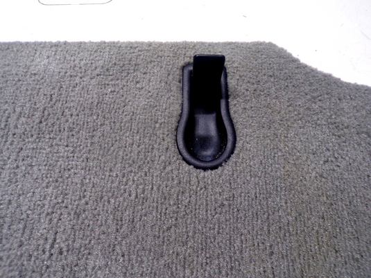 98-04  Corvette C5  Pewter Carpet Cover RH Passenger 10413535 (5673-A2.4)