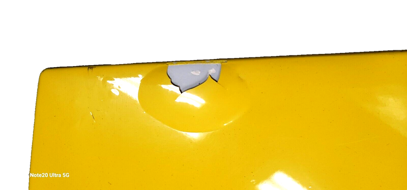 Cargue la imagen en el visor de la galería, 05-13 Corvette C6 Convertible Hatch trunk Deck Lid Yellow 8640-S
