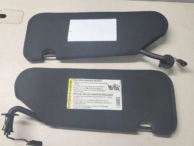 Cargue la imagen en el visor de la galería, 05-13 Corvette C6 OEM Sun Visor Vanity Mirror C5 Sunvisors Shaded Pair  9115-F
