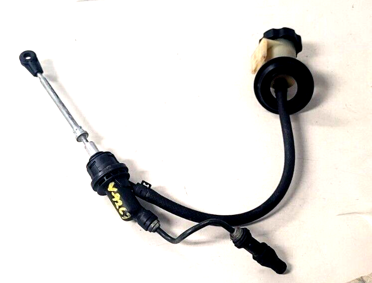 Cargue la imagen en el visor de la galería, 05-13 Corvette C6 OEM Clutch Master Cylinder  8698-16
