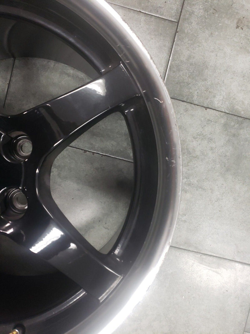 Cargue la imagen en el visor de la galería, Corvette Wheel Rim with Center Cap OE wheels 18&quot;x 9½&quot; 6973-S
