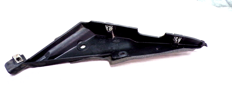 Cargue la imagen en el visor de la galería, 05-13 Corvette Z06 C6 Frame Mount Right Window Windshield Frame Bracket 6650-9
