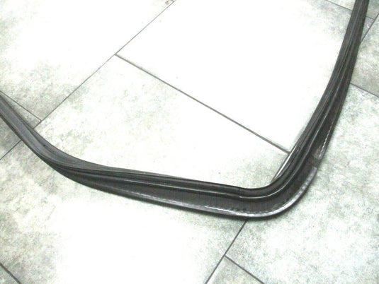 97-04 Corvette C5 COUPE Rear Trunk Weather seal Strip 1623-A3.1