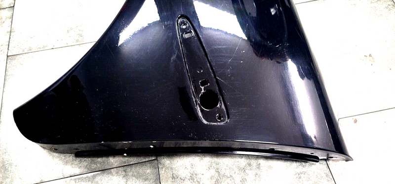 Cargue la imagen en el visor de la galería, 05-13 Corvette C6  OEM  Rear Quarter Panel Left side  DAMAGE  6975-S
