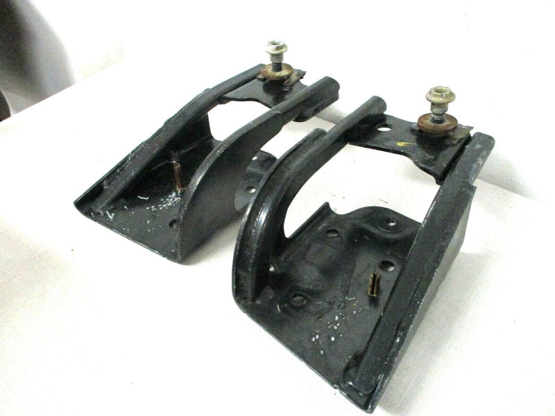 Cargue la imagen en el visor de la galería, 98-04 Corvette C5 Convertible top Mount Bracket LH &amp; RH Set  2168-A3.4
