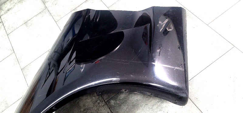 Cargue la imagen en el visor de la galería, 05-13 Corvette C6 Left Front Fender OEM  Black 8977-S
