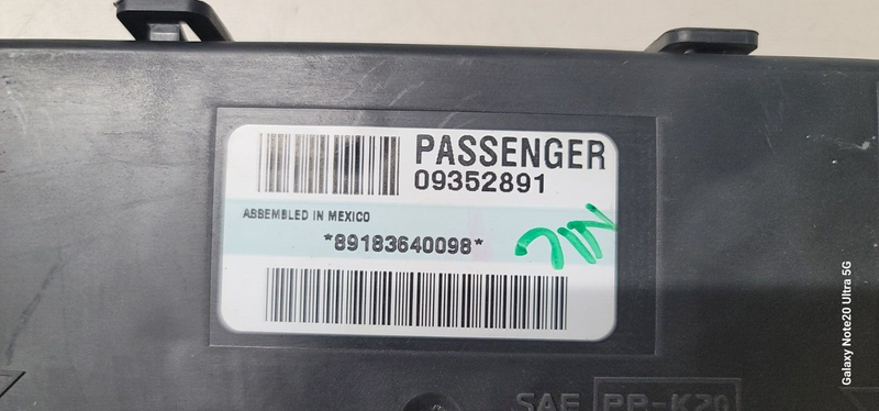 Cargue la imagen en el visor de la galería, 97-99 Corvette C5 Passenger Door Control Module 09352891 (8630-19)
