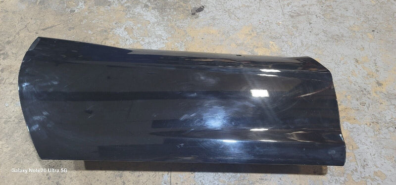 Cargue la imagen en el visor de la galería, 05-13 Chevrolet C6 Corvette Passenger Right Side Door Shell Black 9070-S
