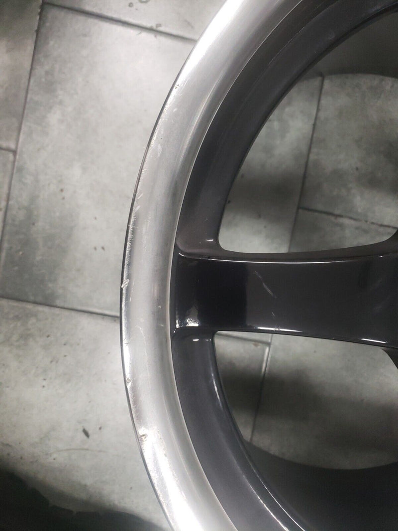 Cargue la imagen en el visor de la galería, Corvette Wheel Rim with Center Cap OE wheels 18&quot;x 9½&quot; 6973-S
