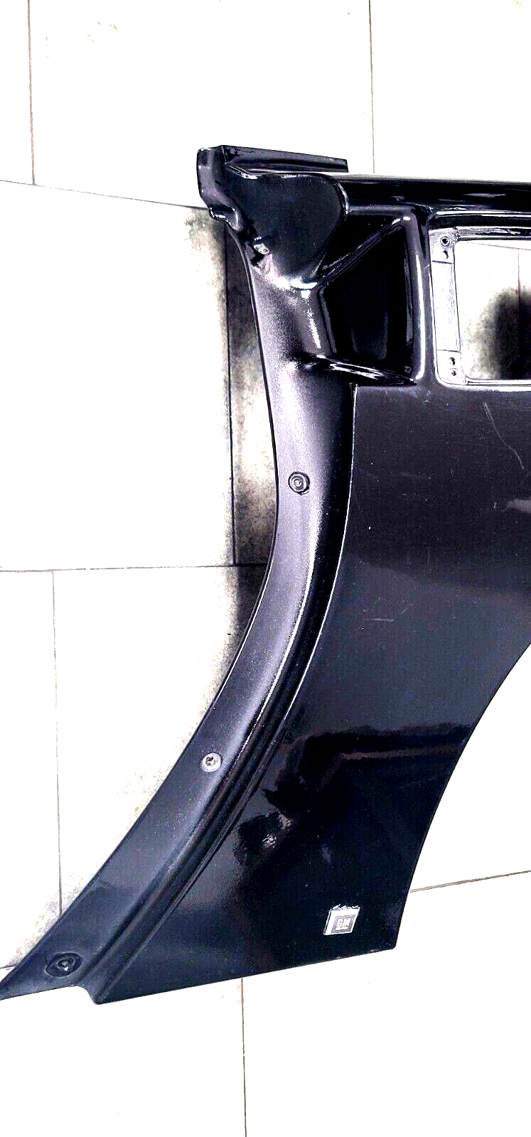 Cargue la imagen en el visor de la galería, 05-13 Corvette C6  OEM  Rear Quarter Panel Left side  DAMAGE  6975-S
