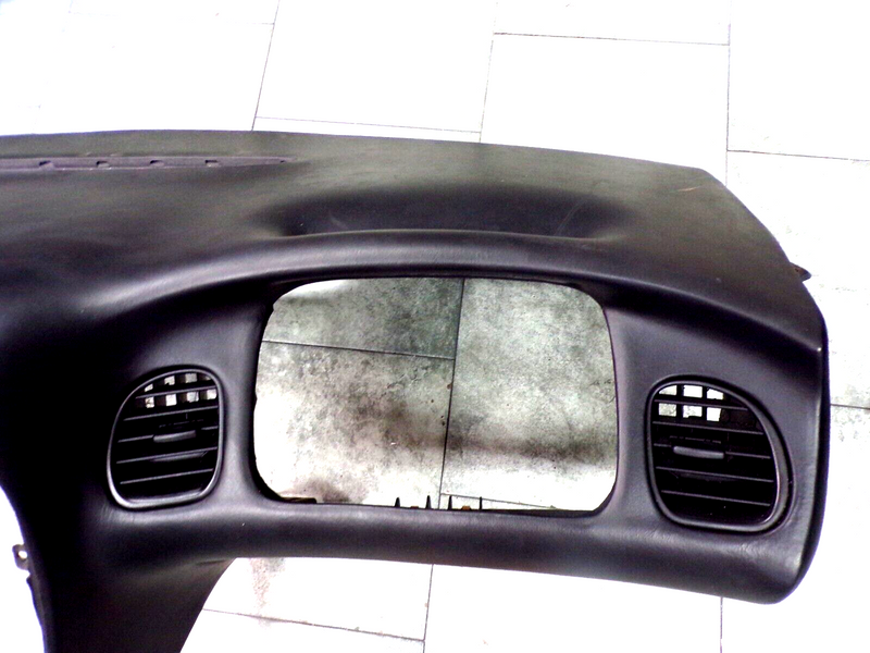 Cargue la imagen en el visor de la galería, 97-04 Corvette OEM Dashboard Dash Panel Black  Dash Board 2732-S
