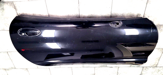 97-04  Corvette C5  Passenger  Side RH Door  Black 7709-S