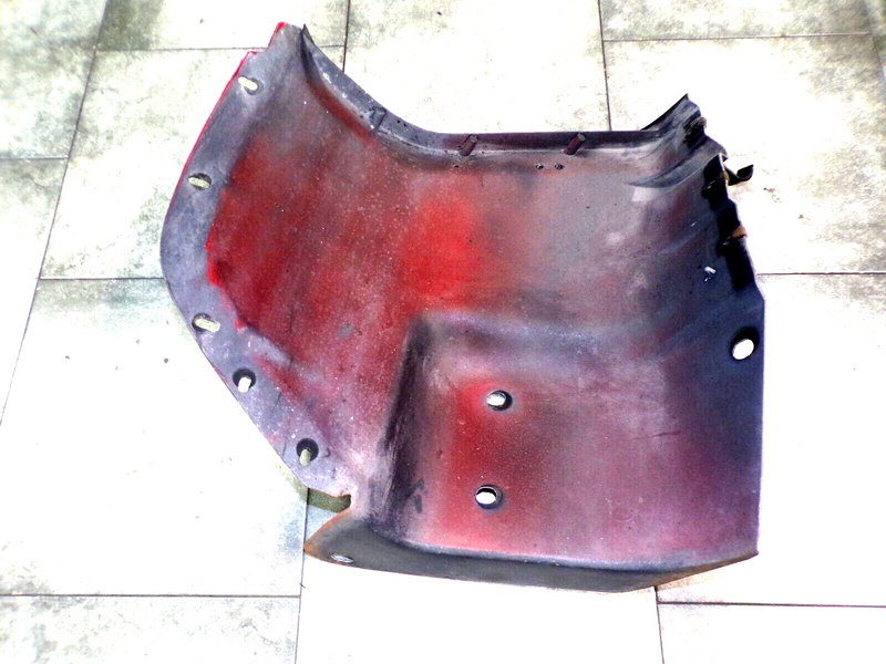 Load image into Gallery viewer, 88-96 Corvette C4 Front Wheelhouse Inner Fender Passenger Rear Section 4995-D3
