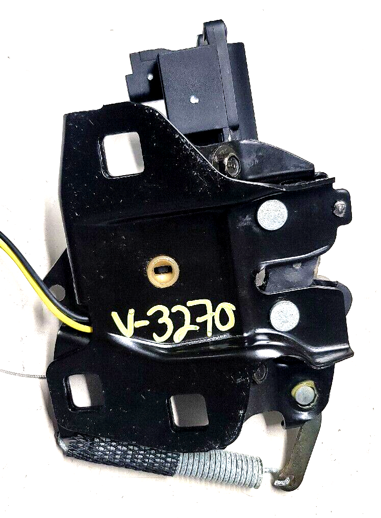 Cargue la imagen en el visor de la galería, 99-04 C5 Corvette Rear Hatch Window Release Latch Actuator 8906-5
