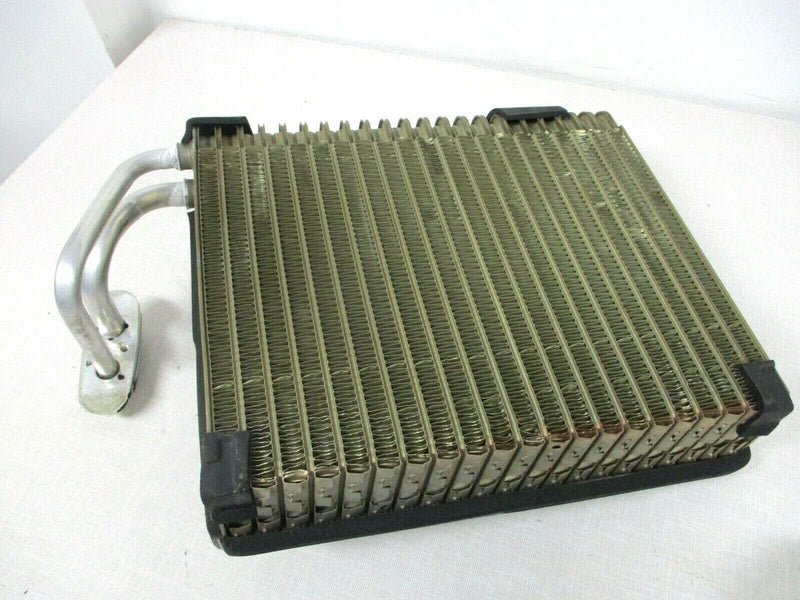 Cargue la imagen en el visor de la galería, 97-04 Corvette C5 OEM Air Conditioning  Evaporator 1536-A2.4
