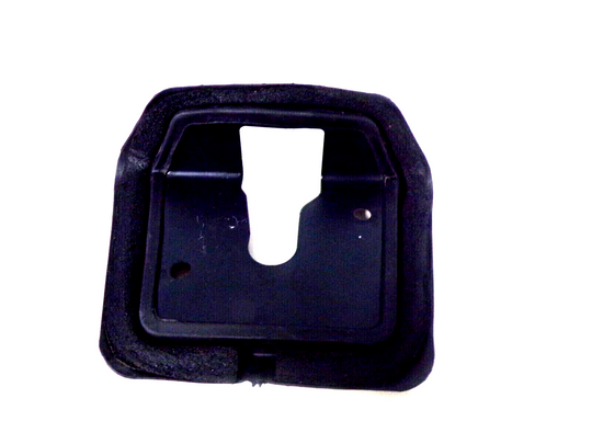 05-13  Corvettte C6 Right side door column latch cover bezel 4310-4
