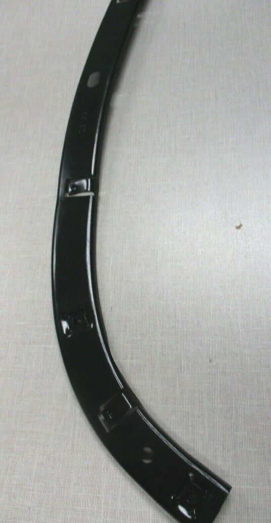 97-04 Corvette C5 Right Rear Bumper  Quarter Panel retainer 549R-B1