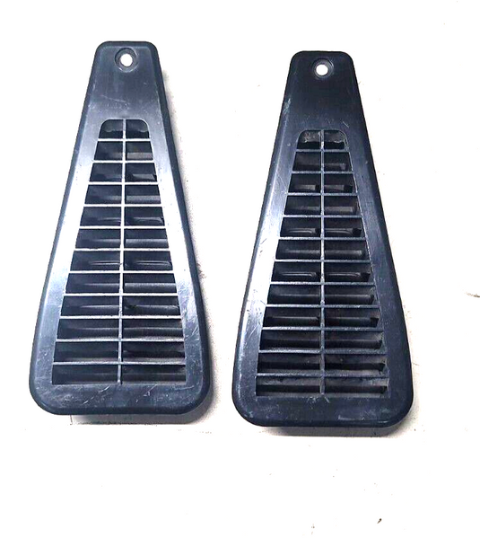 thumbnail image 2 of 71-72 Chevy C10 Door Jamb Pillar Louver – Pressure Relief Valve Vent (GM #8788235) 2 of 4