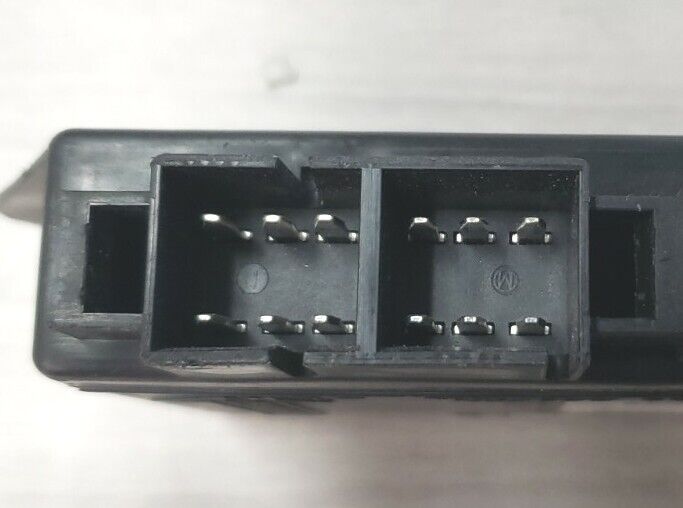 Load image into Gallery viewer, 97-99 Corvette C5 Passenger side door control module 16257821  8193-19
